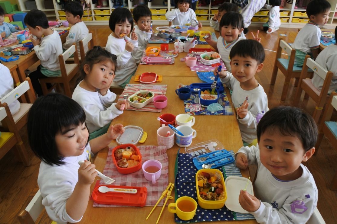 おべんとう!おべんとう!うれしいな!