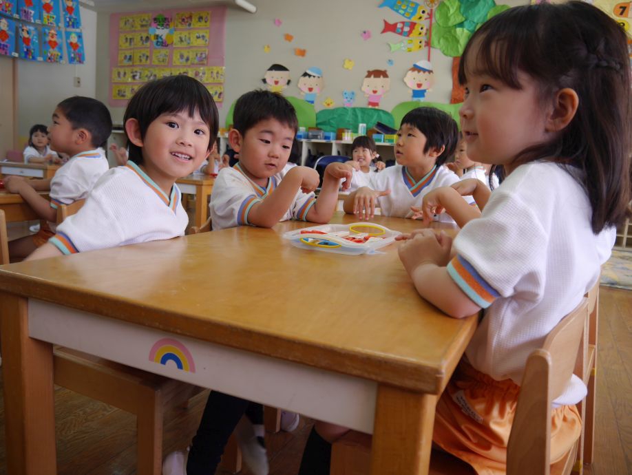 さくらぐみ(年中)さんをのぞいてみましょうー!