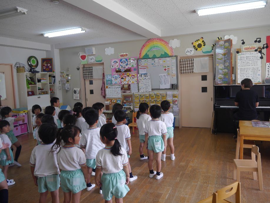 (年中 ひまわり組をのぞいちゃおう)いろいろな形であそんじゃおう!