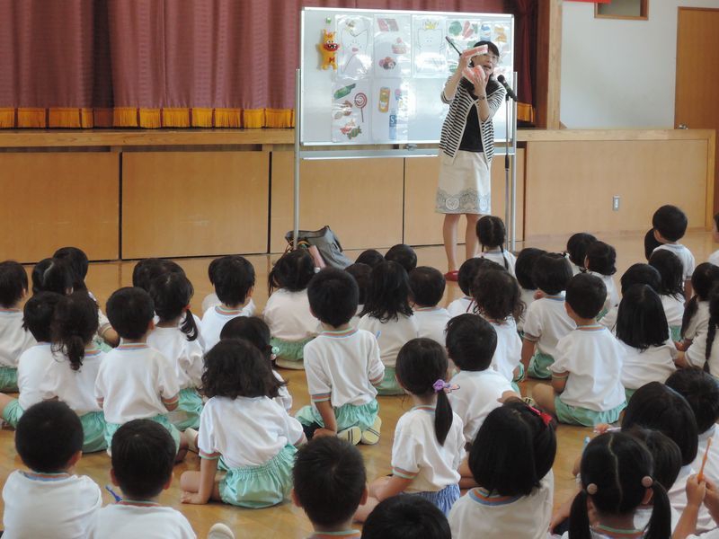 歯を磨きましょう しゅっしゅっしゅっ♪