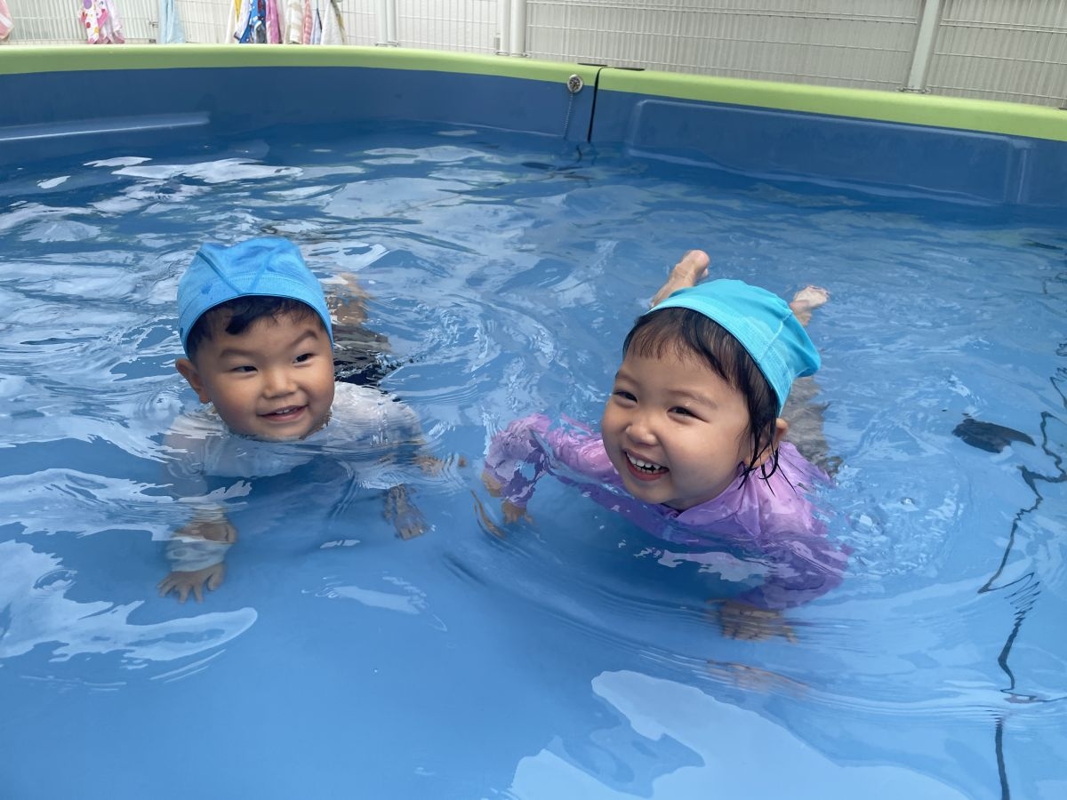 夏はやっぱり「プールあそび」